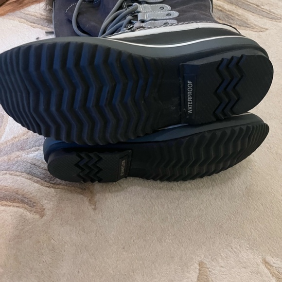 Sorel Joan of Arctic Gray Winter Boot NWOT Size 7 - Picture 3 of 3